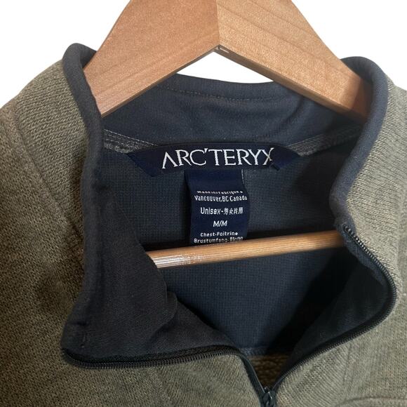 Vintage ARC'TERYX Covert Olive Green Fleece Quarter Zip Polartec Pullover Medium - Picture 8 of 11